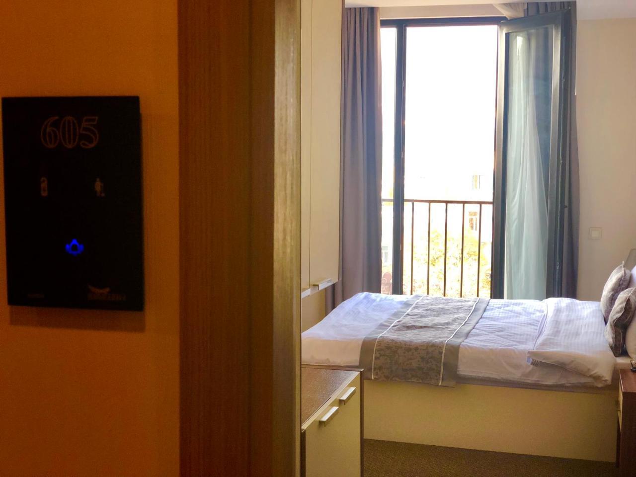 Tbili Hotel Tbilisi Luaran gambar