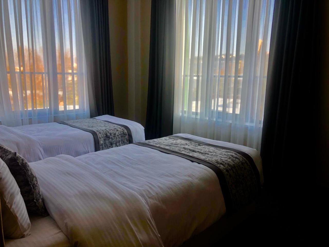 Tbili Hotel Tbilisi Luaran gambar