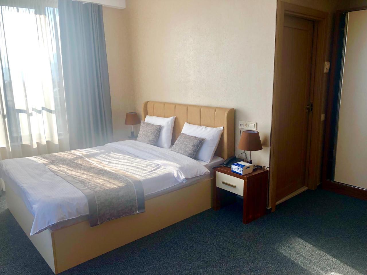 Tbili Hotel Tbilisi Bilik gambar